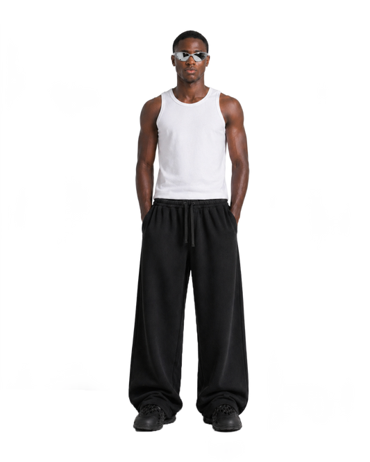 ONE  PANTS. EVERY MOOD.