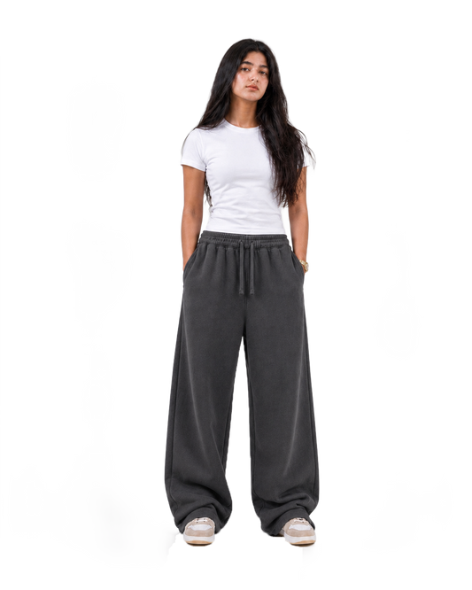 ONE  PANTS. EVERY MOOD.